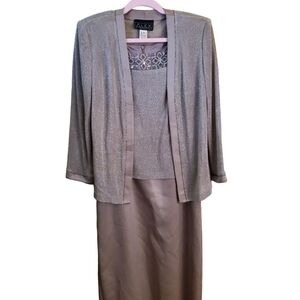 Alex Evenings Vintage Shimmer Beige 2 Piece Formal Dress Size 8